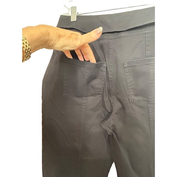 Bar lll Women’s Black Pants M Tie Belt Tapered Button Closure Pockets Stretch - Picture 12 of 16